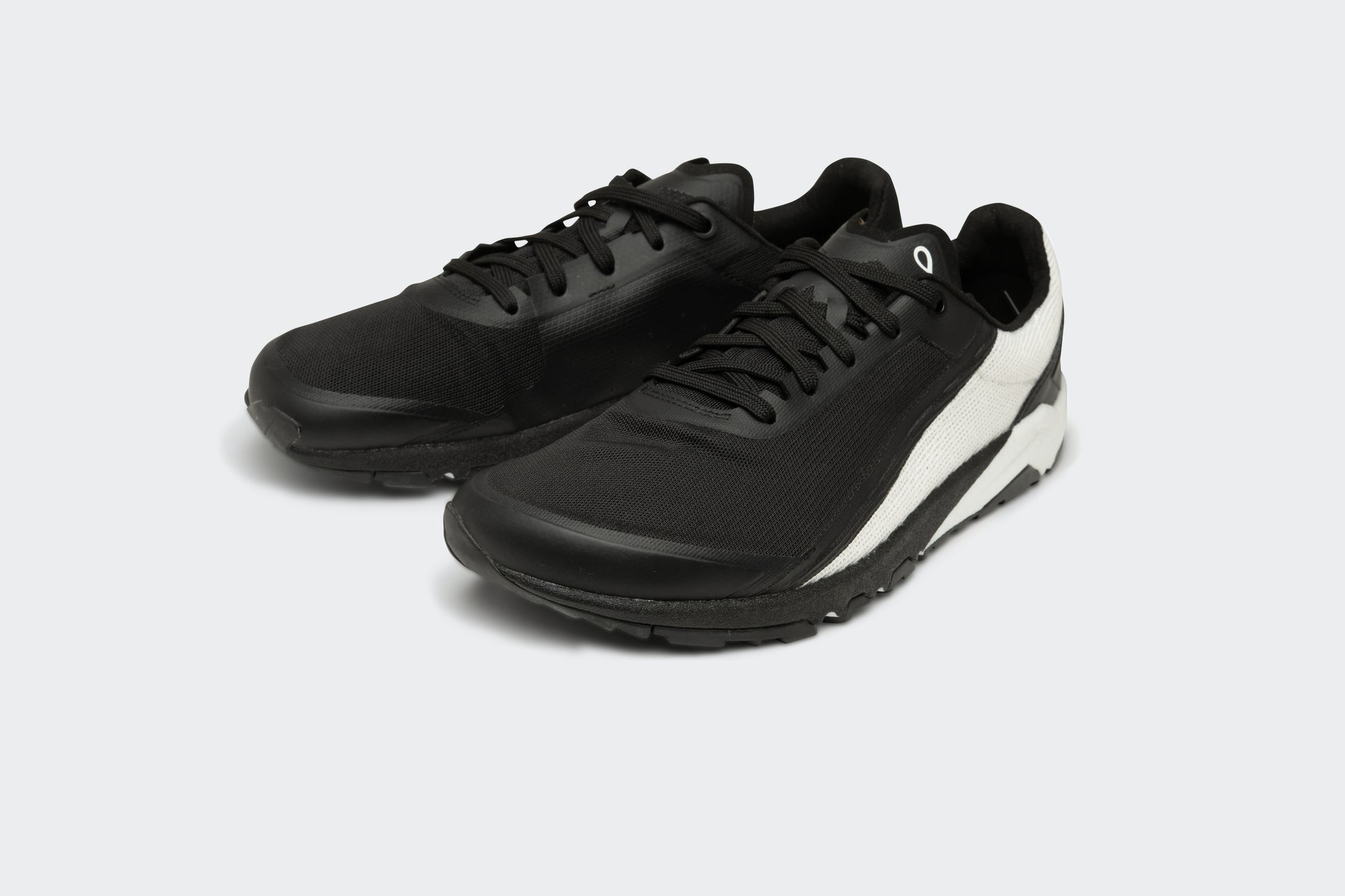 Notace T1 All Black White Trail Shoe Pair Side