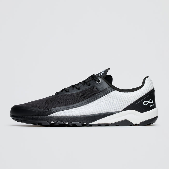 Black/White